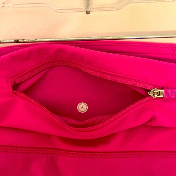 Lululemon Speed Up High-Rise Lined Short 4” in "Sonic Pink". - Picture 3 of 3